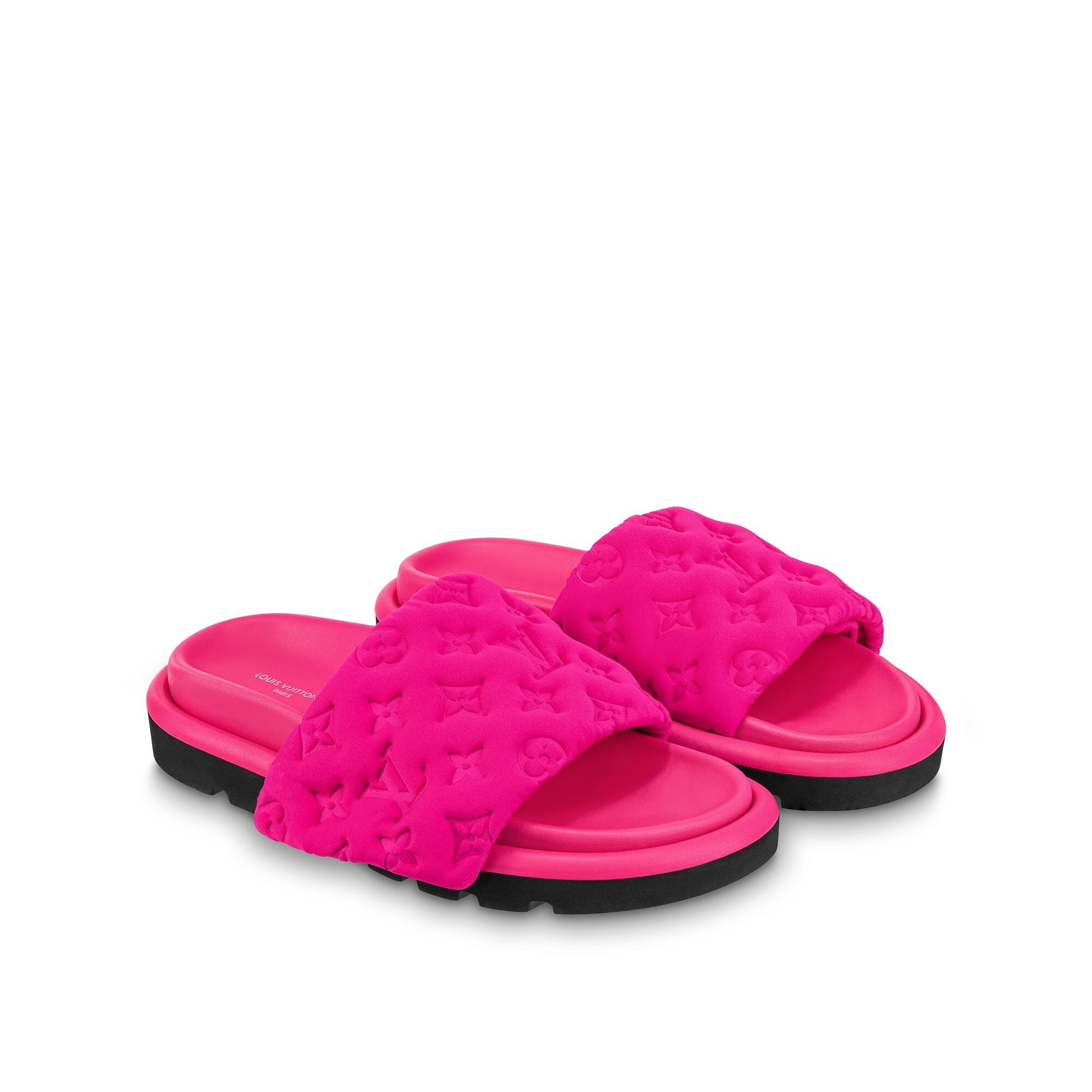 pool pillow comfort mules black
